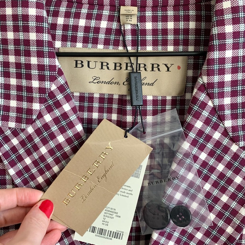 BURBERRY $3,490 NWT Authentic Double-Breasted White Purple Plaid Trench Coat 10 - Picture 5 of 16